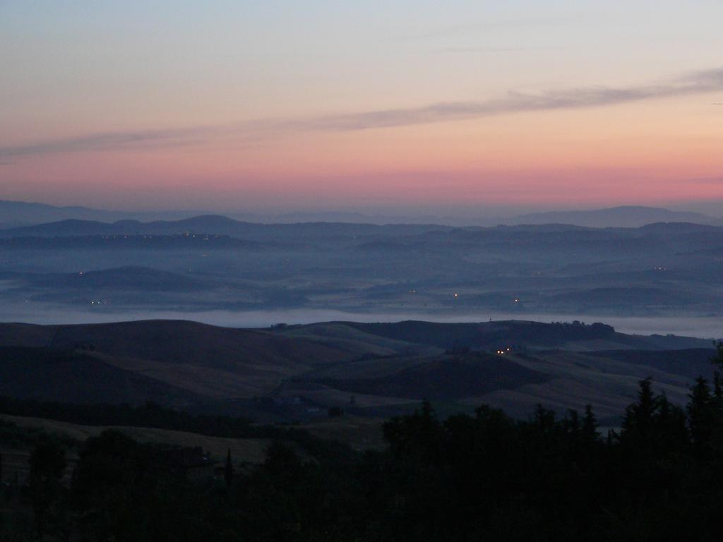 Le Rogheta Villa Campiglia dʼOrcia Kültér fotó