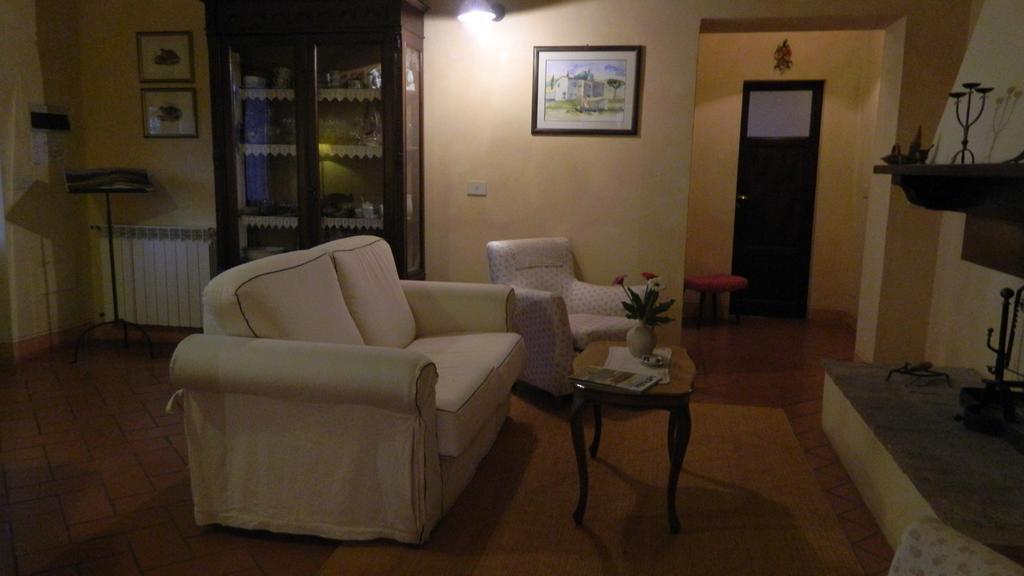 Le Rogheta Villa Campiglia dʼOrcia Kültér fotó